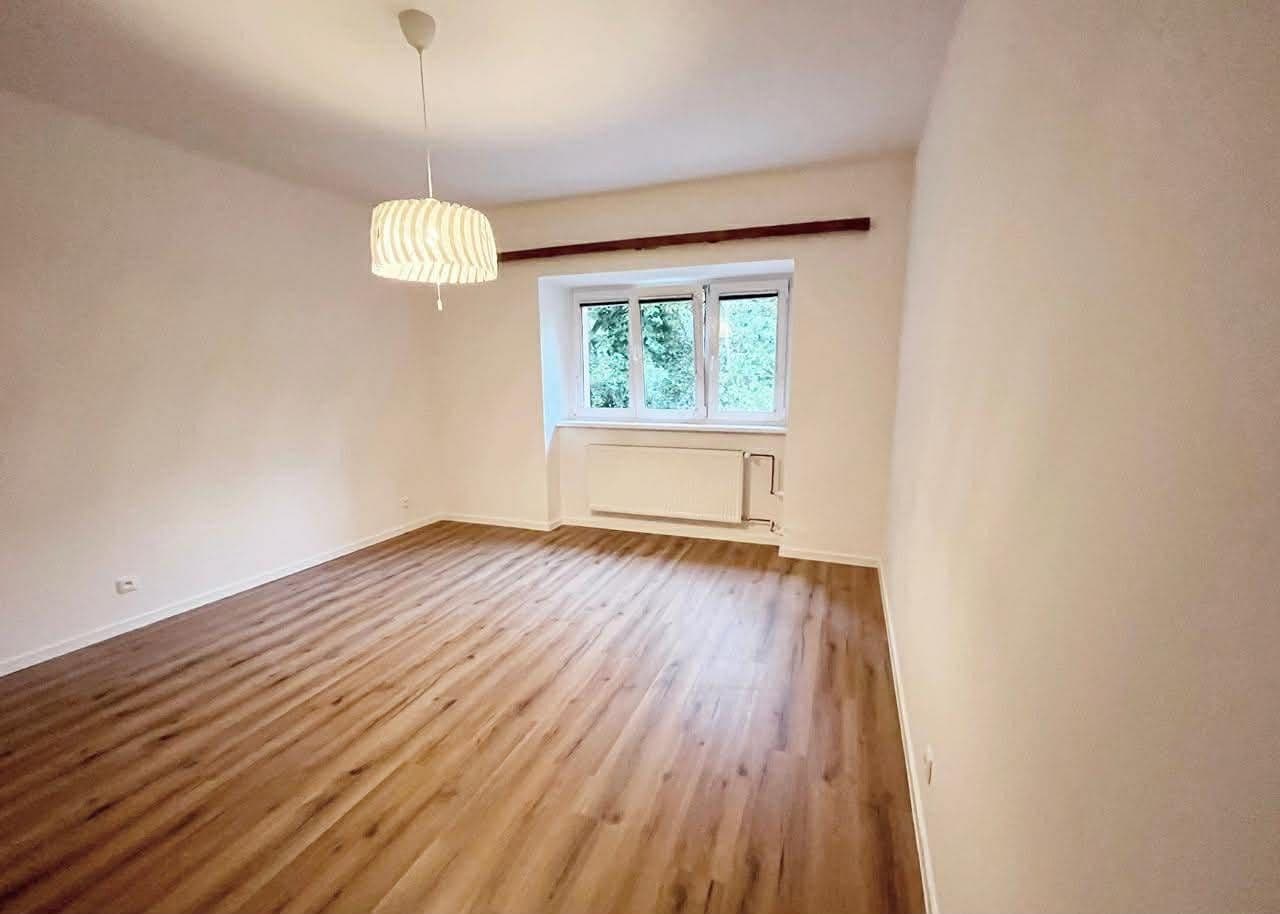 Pronájem bytu 2+kk 40 m², Na Zlíchově, Praha, Praha Pronájem bytu 2+kk 40 m², Na Zlíchově, Praha, Praha