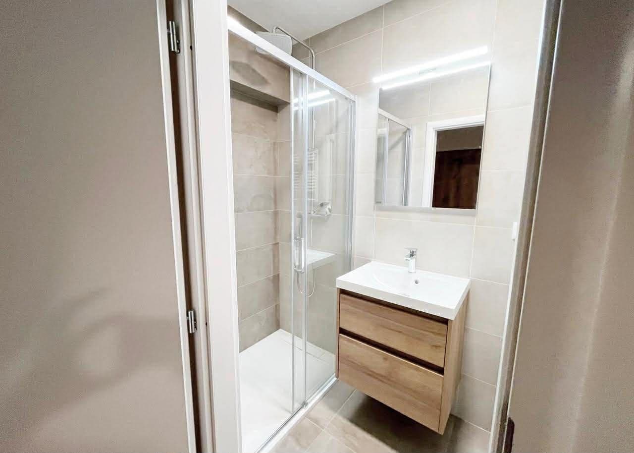 Pronájem bytu 2+kk 40 m², Na Zlíchově, Praha, Praha Pronájem bytu 2+kk 40 m², Na Zlíchově, Praha, Praha