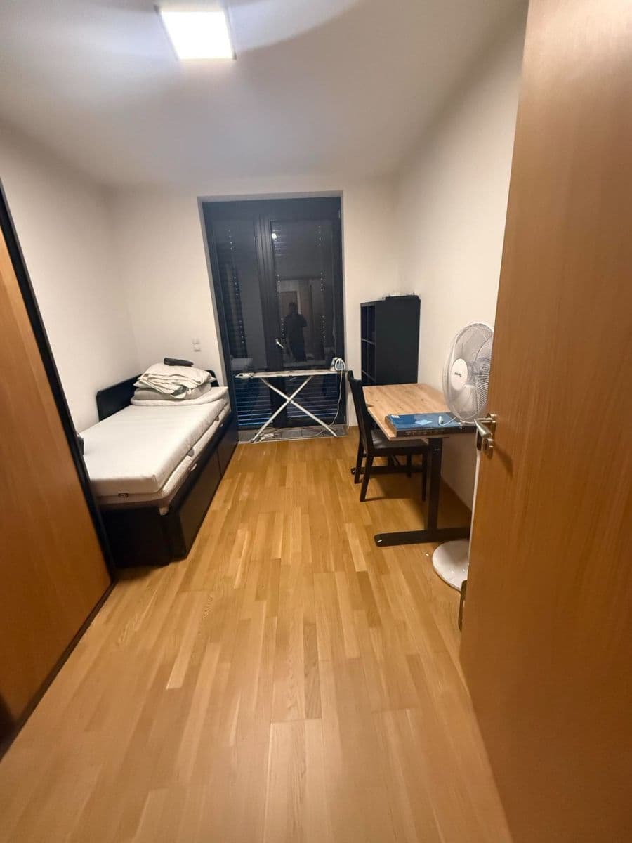 Pronájem bytu 3+kk 40 m², Kouteckého, Praha, Praha Pronájem bytu 3+kk 40 m², Kouteckého, Praha, Praha