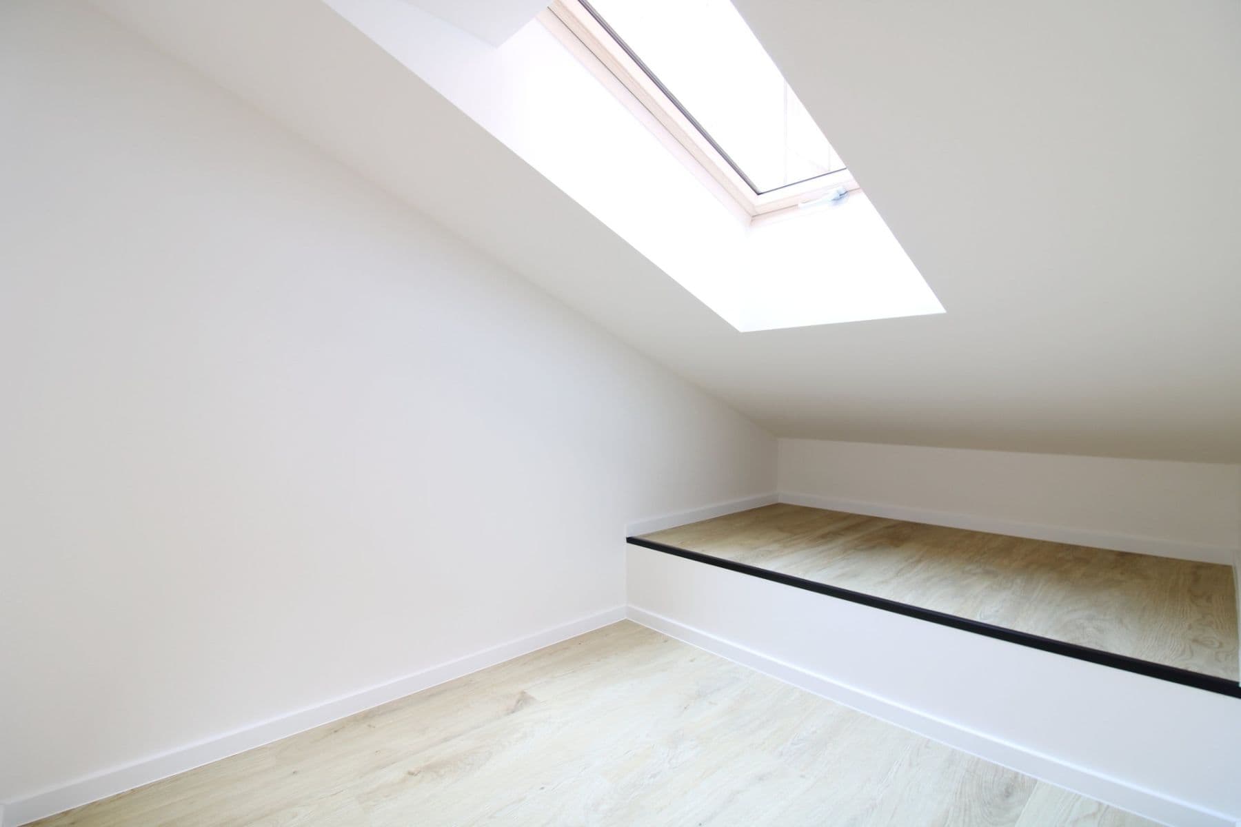 Pronájem bytu 2+kk 45 m², Chlumova, Praha, Praha Pronájem bytu 2+kk 45 m², Chlumova, Praha, Praha