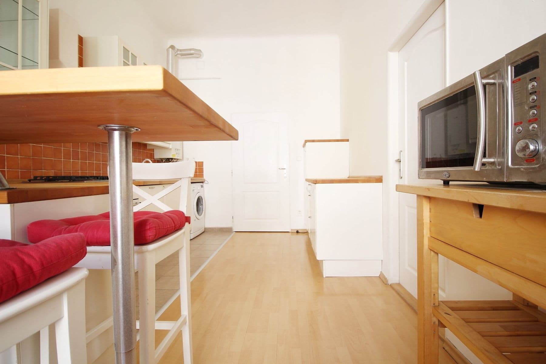 Pronájem bytu 1+1 47 m², Grafická, Praha, Praha Pronájem bytu 1+1 47 m², Grafická, Praha, Praha