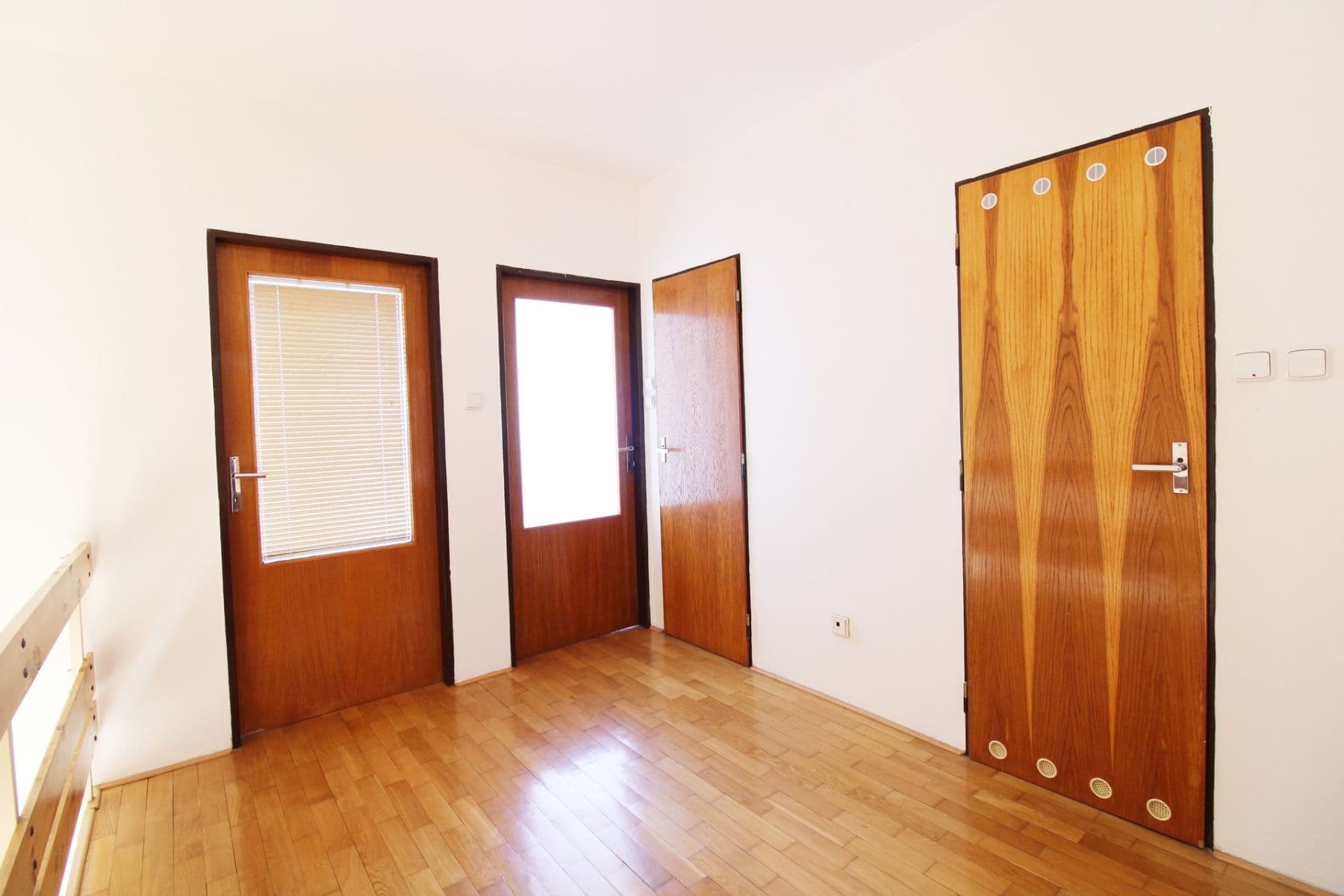 Pronájem domu 159 m², pozemek 290 m², Sopotská, Praha, Praha Pronájem domu 159 m², pozemek 290 m², Sopotská, Praha, Praha