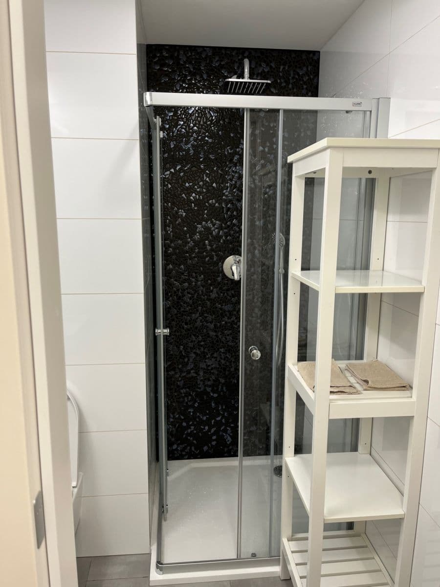 Pronájem bytu 1+kk 31 m², Rubešova, Praha, Praha Pronájem bytu 1+kk 31 m², Rubešova, Praha, Praha