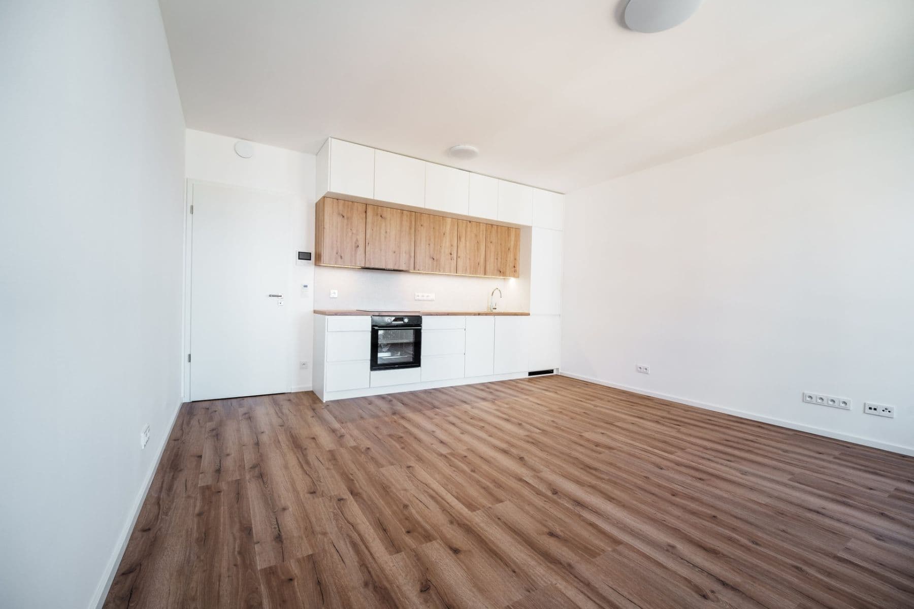 Pronájem bytu 2+kk 54 m², U Engerthu, Kladno, Středočeský kraj Pronájem bytu 2+kk 54 m², U Engerthu, Kladno, Středočeský kraj