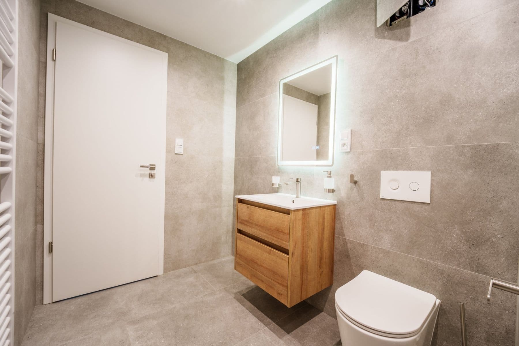 Pronájem bytu 2+kk 54 m², U Engerthu, Kladno, Středočeský kraj Pronájem bytu 2+kk 54 m², U Engerthu, Kladno, Středočeský kraj
