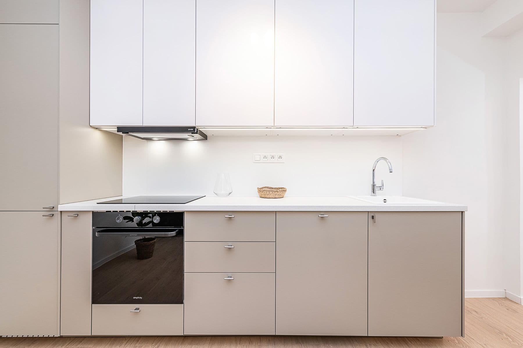 Prodej bytu 3+kk 75 m², Hradeckých, Praha, Praha Prodej bytu 3+kk 75 m², Hradeckých, Praha, Praha