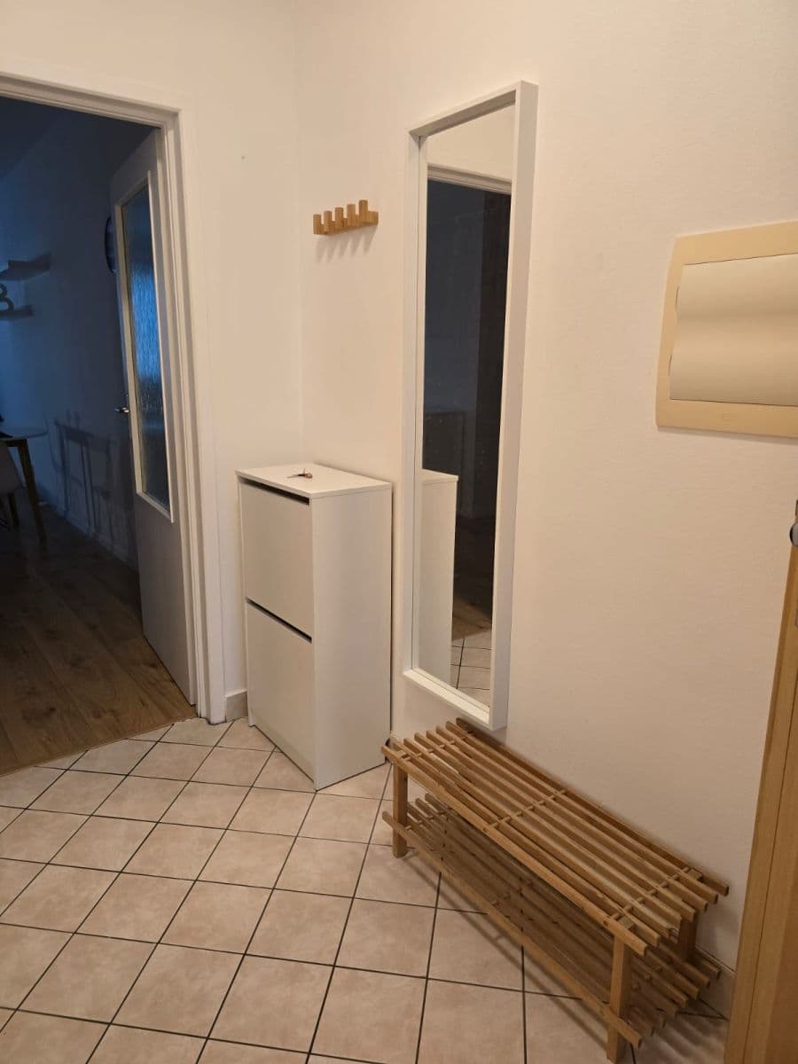 Pronájem bytu Garsoniéra 43 m², Papraďová, Ružinov, Bratislavský kraj Pronájem bytu Garsoniéra 43 m², Papraďová, Ružinov, Bratislavský kraj