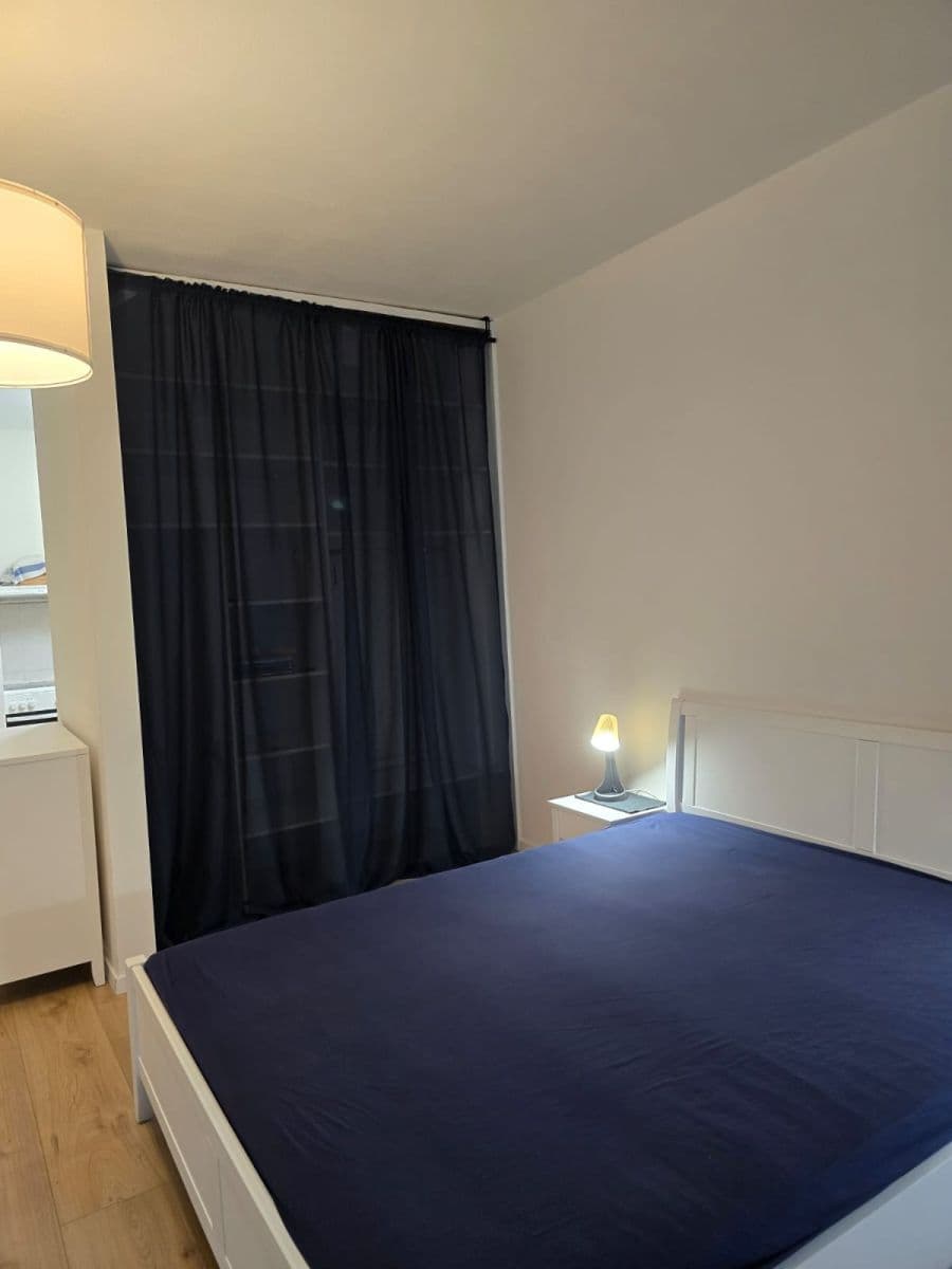 Pronájem bytu Garsoniéra 43 m², Papraďová, Ružinov, Bratislavský kraj Pronájem bytu Garsoniéra 43 m², Papraďová, Ružinov, Bratislavský kraj