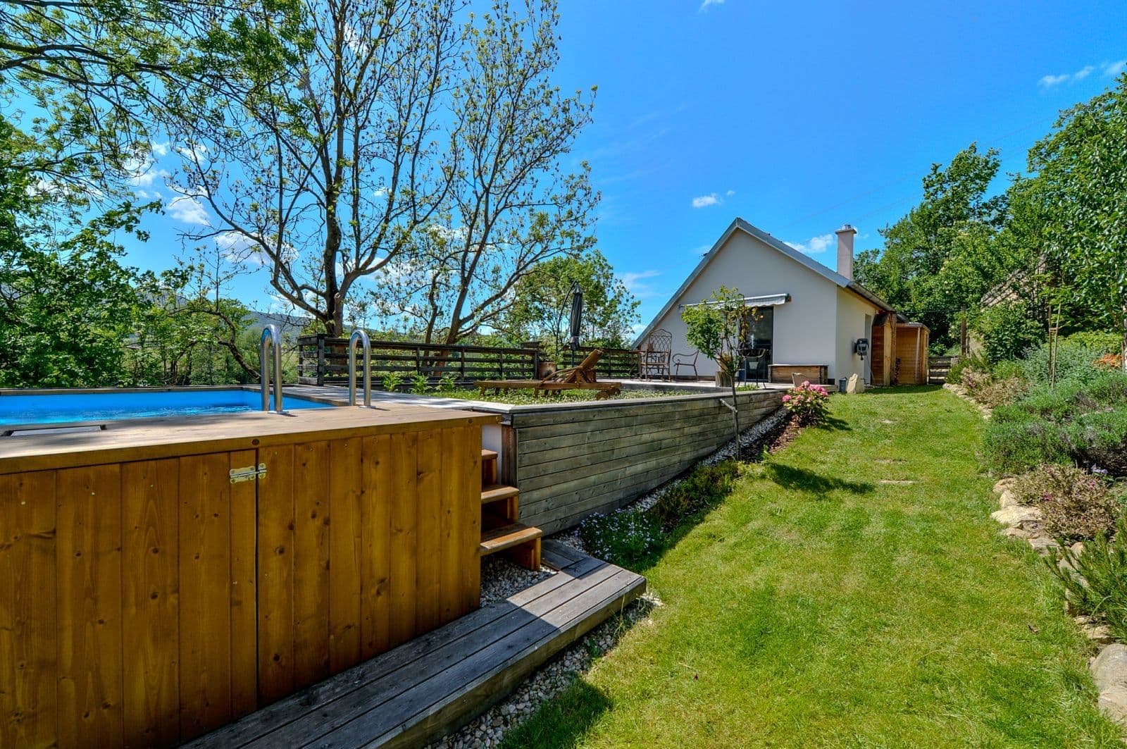 Prodej domu 117 m², pozemek 287 m², Pod Kopcem, Křemže, Jihočeský kraj Prodej domu 117 m², pozemek 287 m², Pod Kopcem, Křemže, Jihočeský kraj