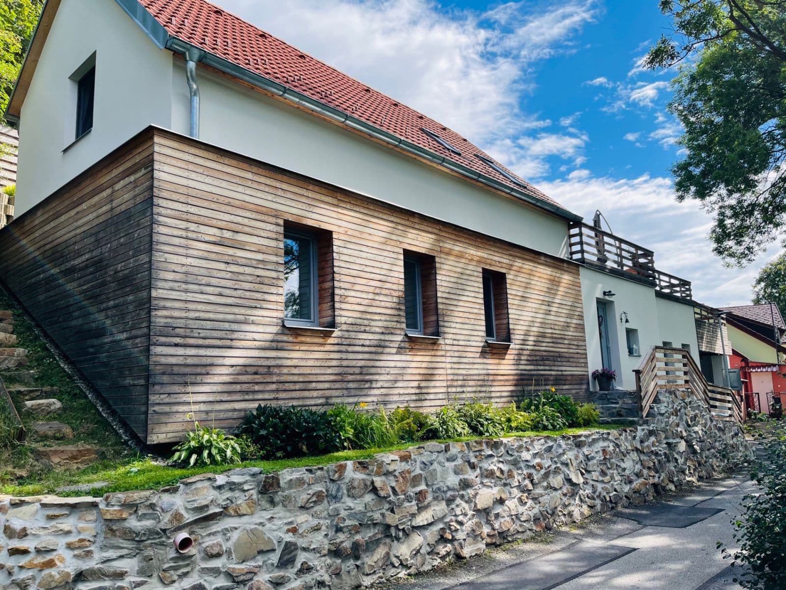 Prodej domu 117 m², pozemek 287 m², Pod Kopcem, Křemže, Jihočeský kraj Prodej domu 117 m², pozemek 287 m², Pod Kopcem, Křemže, Jihočeský kraj