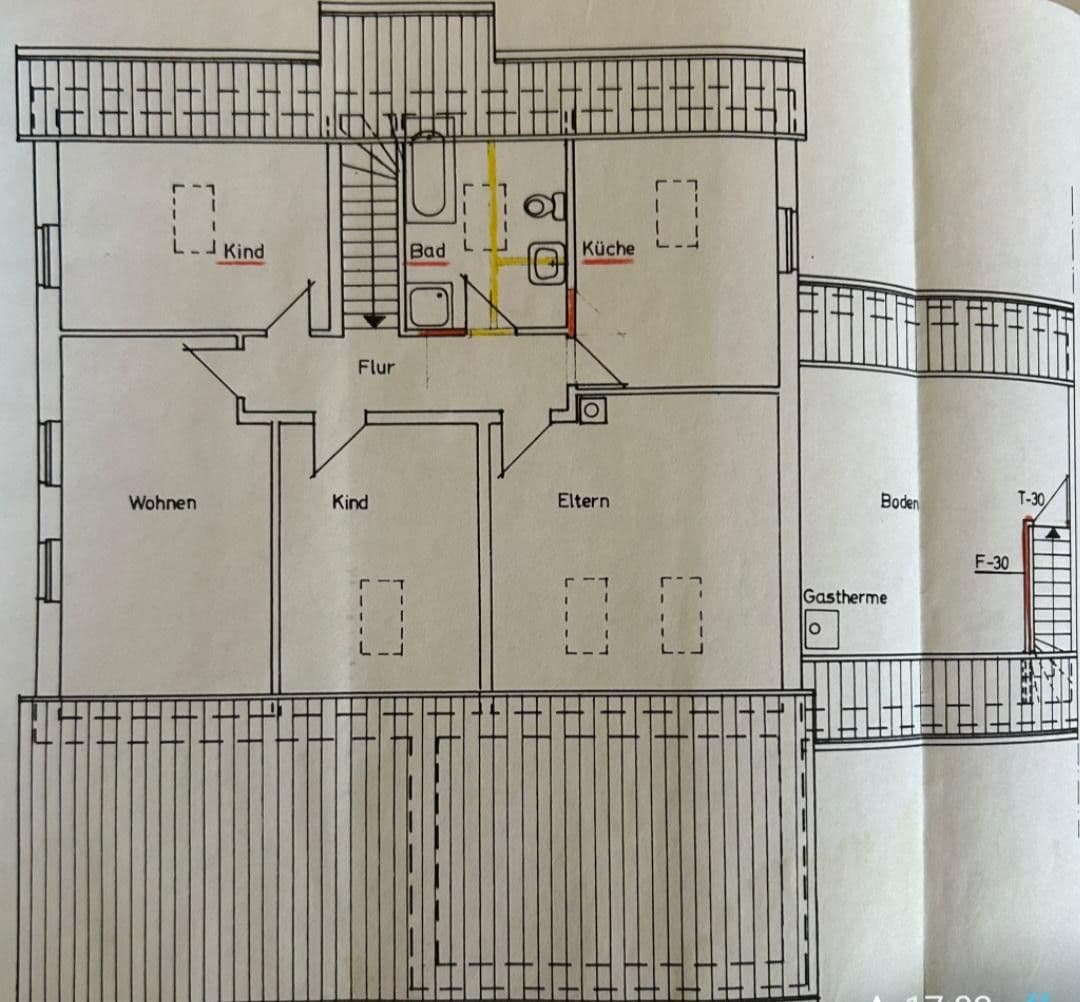 Prodej domu 280 m², pozemek 769 m², Bergen, Dolní Sasko Prodej domu 280 m², pozemek 769 m², Bergen, Dolní Sasko