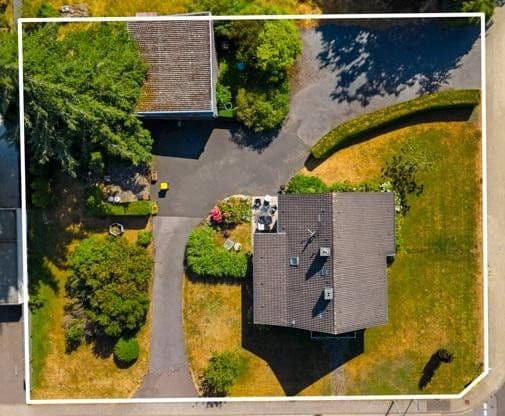 Prodej domu 137 m², pozemek 1.597 m², Hürtgenwald, Severní Porýní-Vestfálsko Prodej domu 137 m², pozemek 1.597 m², Hürtgenwald, Severní Porýní-Vestfálsko