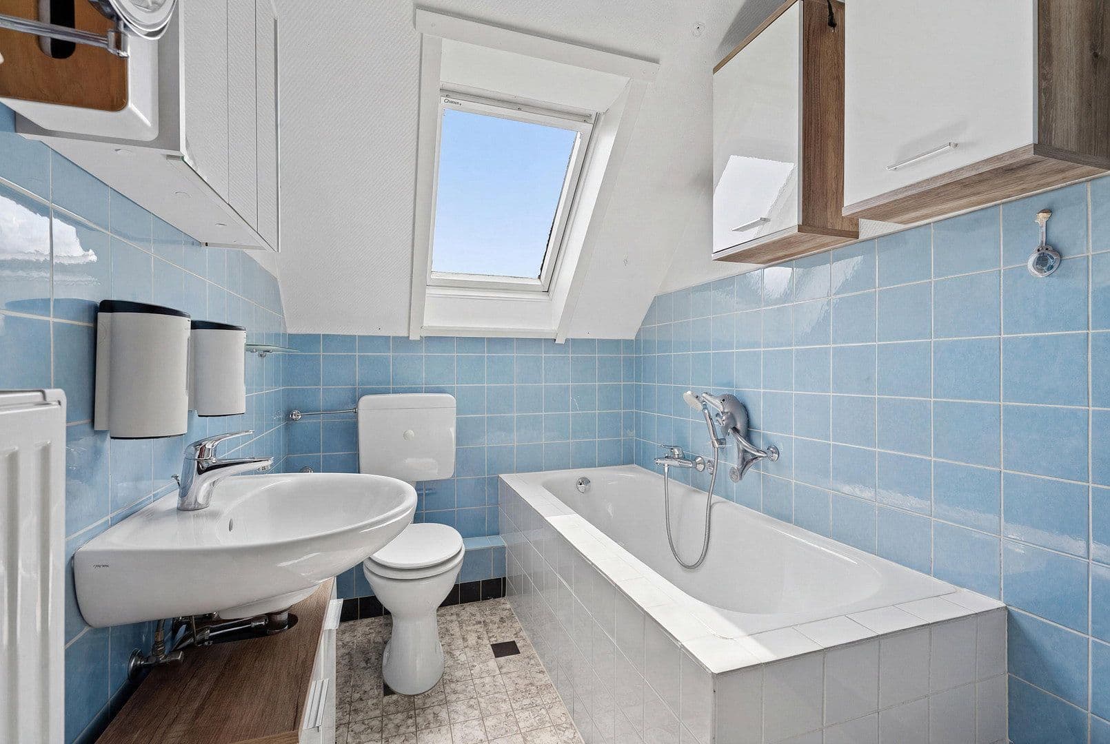 Prodej domu 137 m², pozemek 1.597 m², Hürtgenwald, Severní Porýní-Vestfálsko Prodej domu 137 m², pozemek 1.597 m², Hürtgenwald, Severní Porýní-Vestfálsko