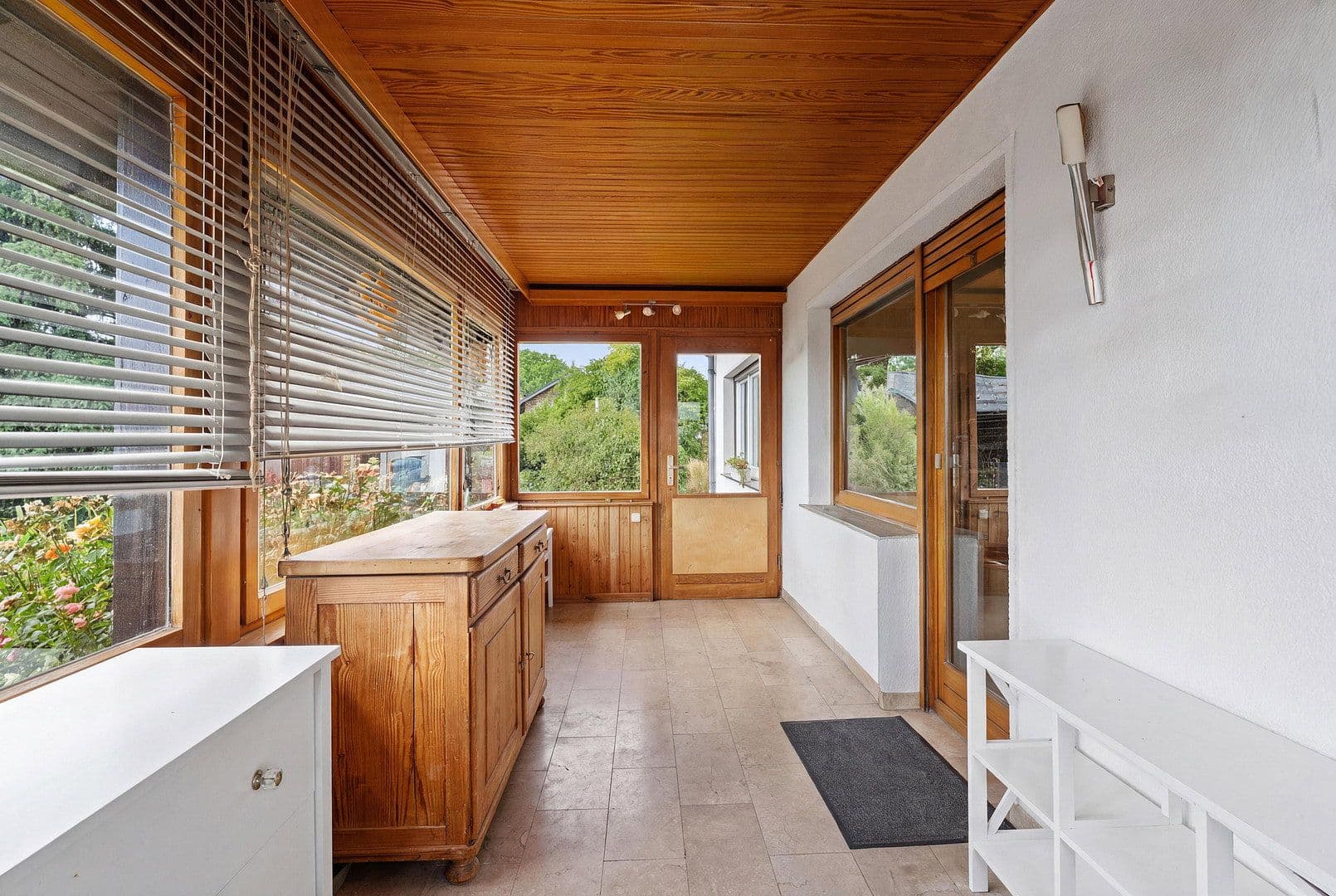 Prodej domu 137 m², pozemek 1.597 m², Hürtgenwald, Severní Porýní-Vestfálsko Prodej domu 137 m², pozemek 1.597 m², Hürtgenwald, Severní Porýní-Vestfálsko