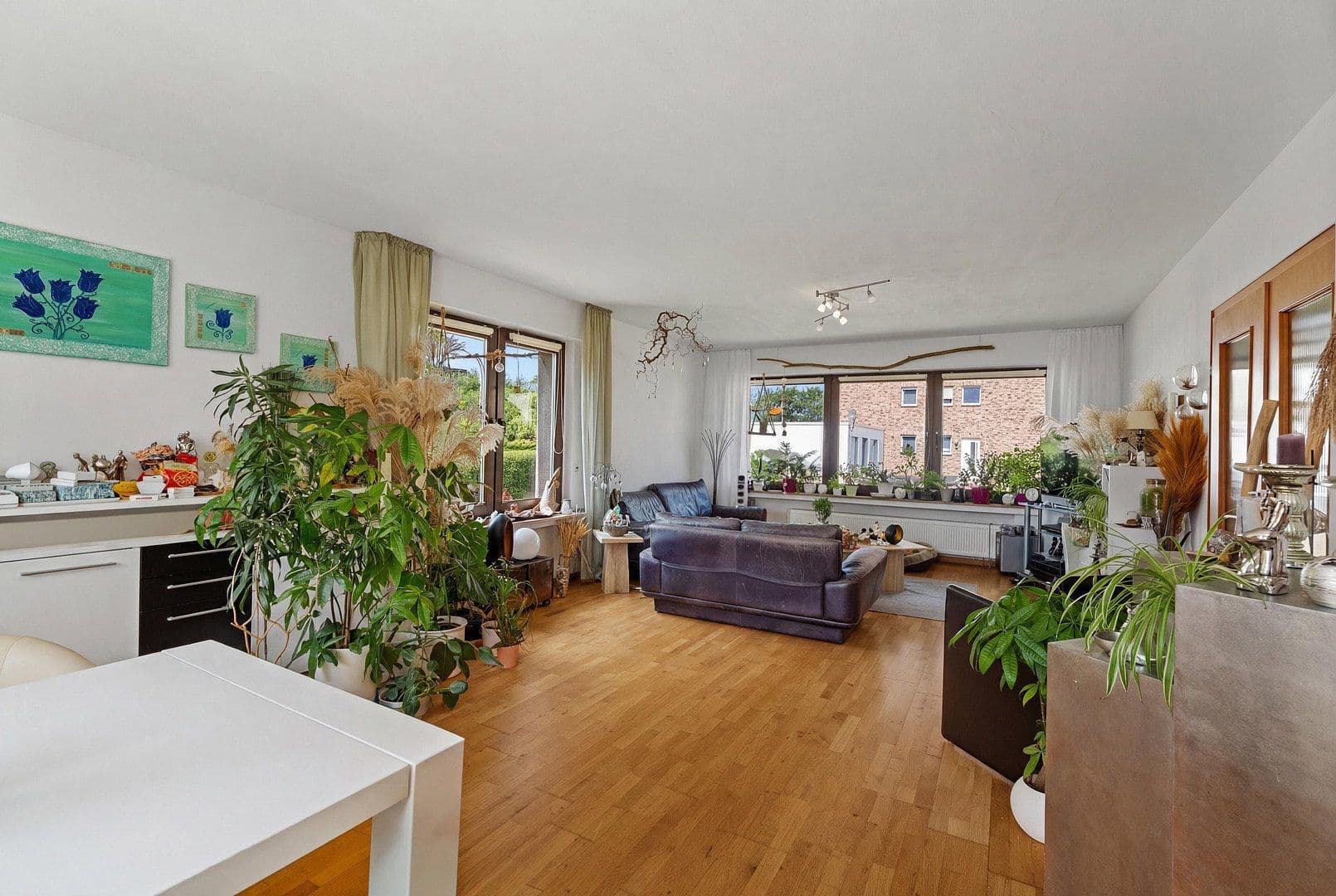 Prodej domu 137 m², pozemek 1.597 m², Hürtgenwald, Severní Porýní-Vestfálsko Prodej domu 137 m², pozemek 1.597 m², Hürtgenwald, Severní Porýní-Vestfálsko
