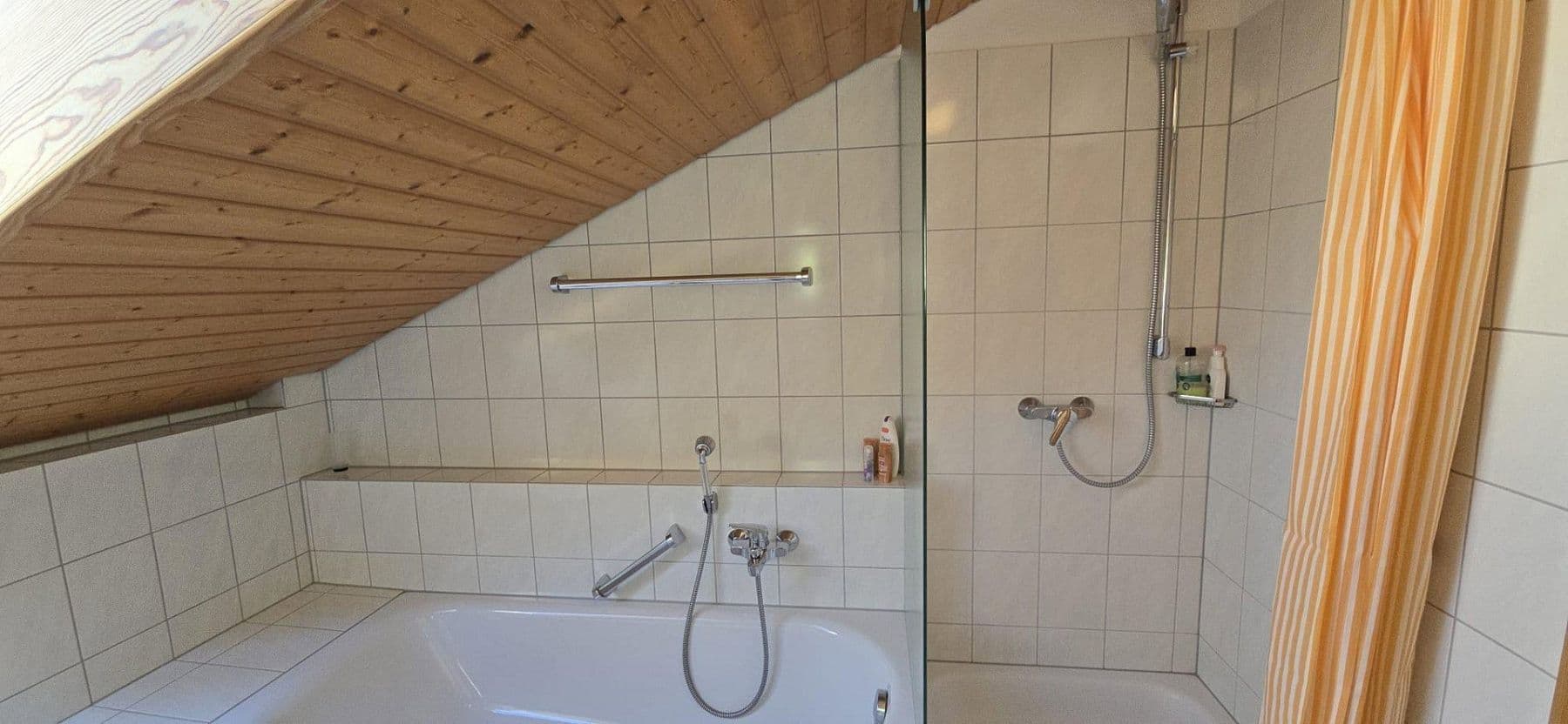 Prodej bytu 2+1 57 m², Stockacherstr. 14b, Bodman-Ludwigshafen, Bádensko-Württembersko Prodej bytu 2+1 57 m², Stockacherstr. 14b, Bodman-Ludwigshafen, Bádensko-Württembersko