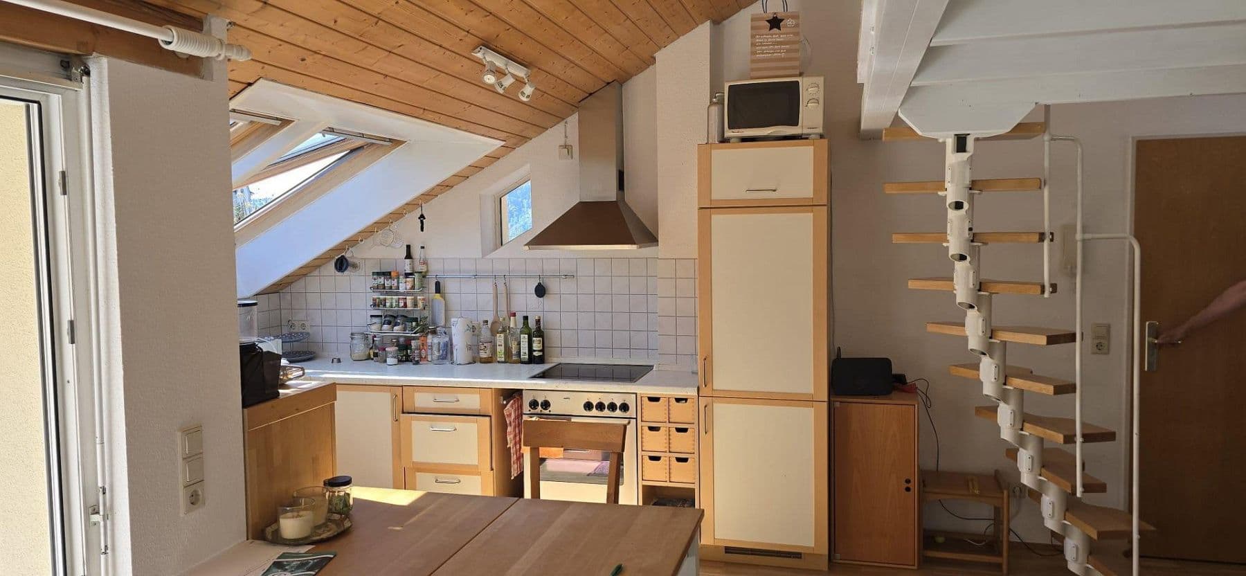 Prodej bytu 2+1 57 m², Stockacherstr. 14b, Bodman-Ludwigshafen, Bádensko-Württembersko Prodej bytu 2+1 57 m², Stockacherstr. 14b, Bodman-Ludwigshafen, Bádensko-Württembersko