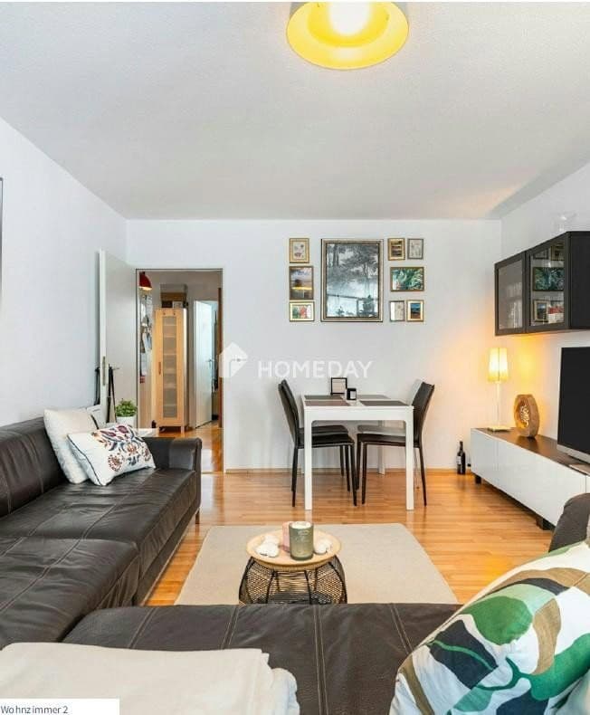 Pronájem bytu 3+1 89 m², Johanneskirchner Straße 138, München, Bavorsko Pronájem bytu 3+1 89 m², Johanneskirchner Straße 138, München, Bavorsko