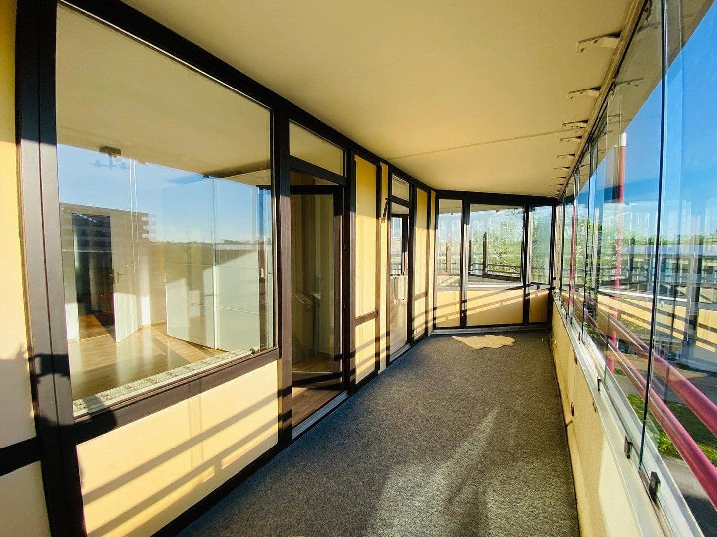 Pronájem bytu 3+1 89 m², Johanneskirchner Straße 138, München, Bavorsko Pronájem bytu 3+1 89 m², Johanneskirchner Straße 138, München, Bavorsko
