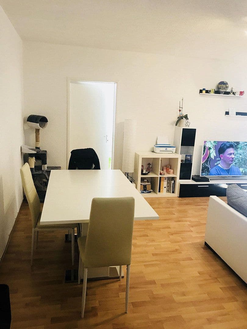 Pronájem bytu 3+1 60 m², Lörrach, Bádensko-Württembersko Pronájem bytu 3+1 60 m², Lörrach, Bádensko-Württembersko