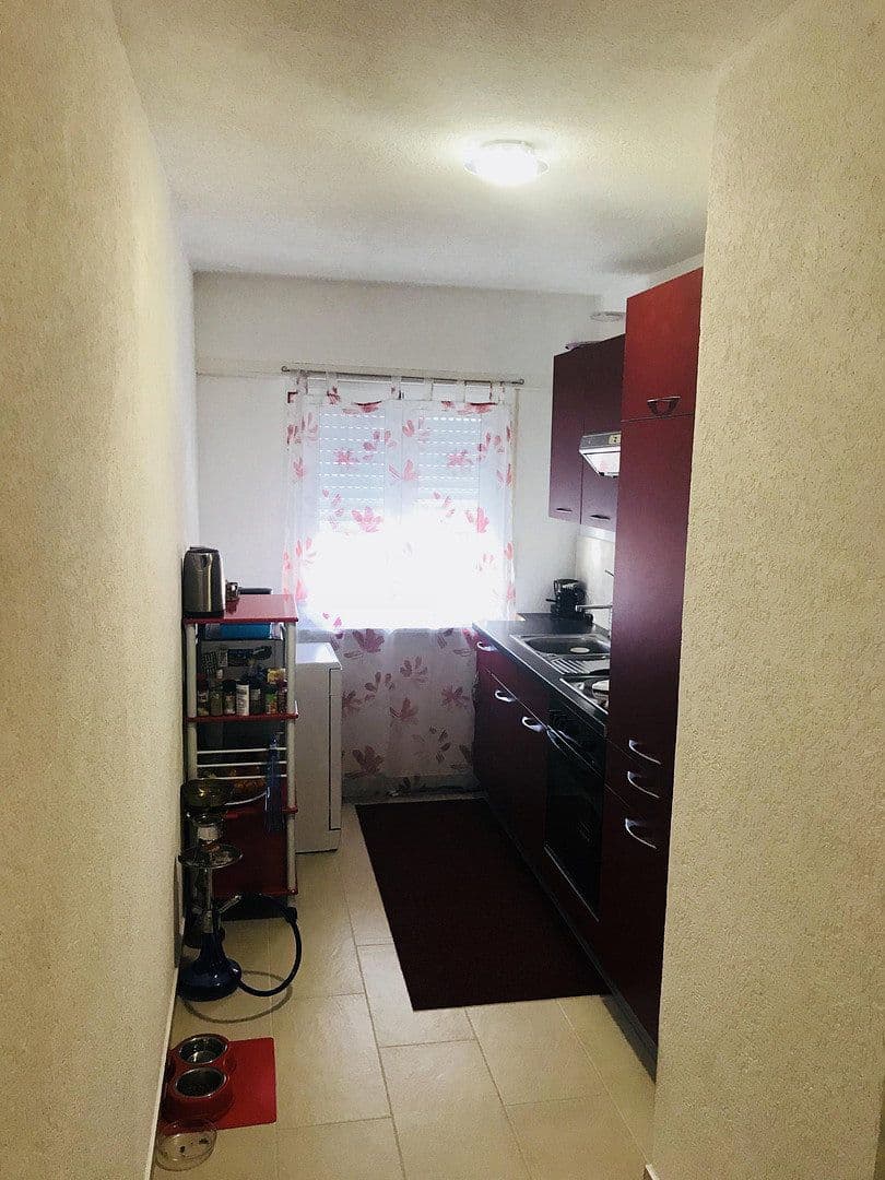 Pronájem bytu 3+1 60 m², Lörrach, Bádensko-Württembersko Pronájem bytu 3+1 60 m², Lörrach, Bádensko-Württembersko