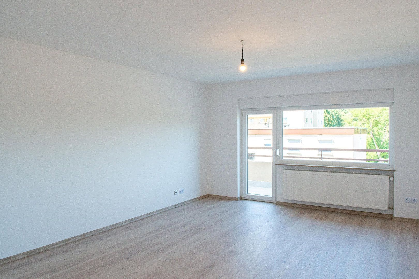 Prodej bytu 2+1 67 m², Pforzheim, Bádensko-Württembersko Prodej bytu 2+1 67 m², Pforzheim, Bádensko-Württembersko