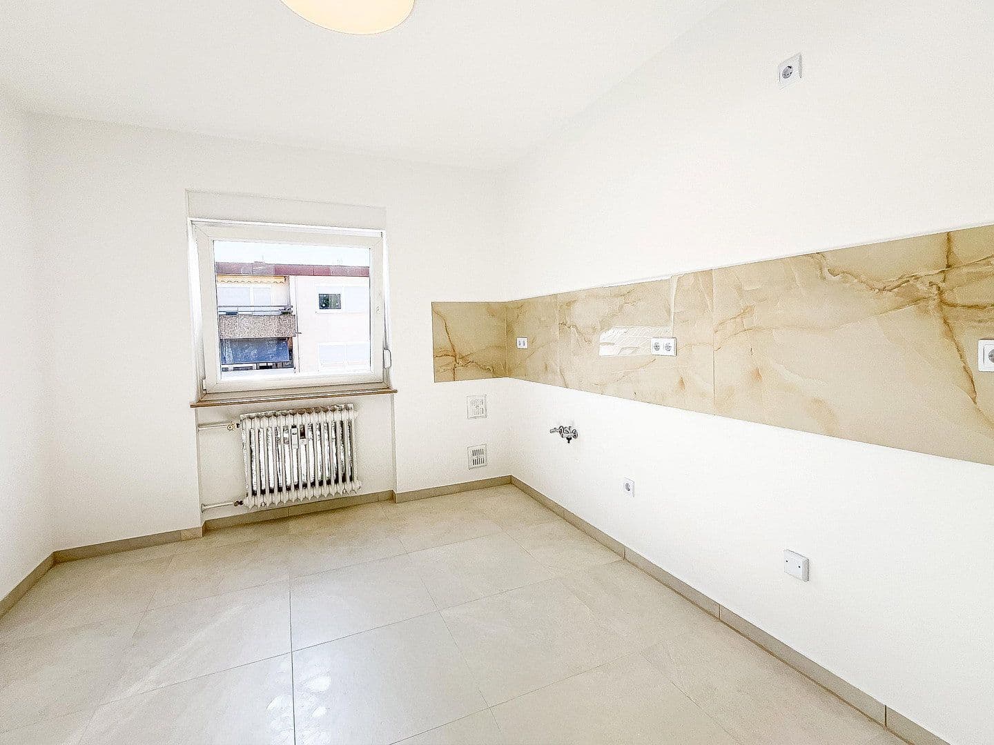 Prodej bytu 2+1 67 m², Pforzheim, Bádensko-Württembersko Prodej bytu 2+1 67 m², Pforzheim, Bádensko-Württembersko