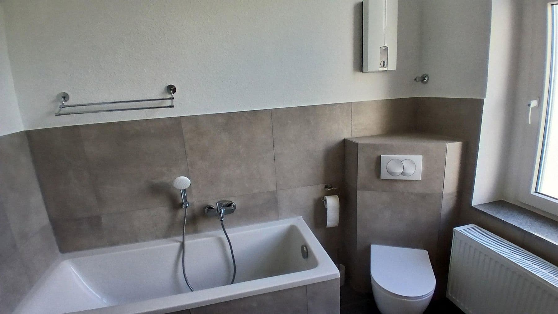 Pronájem bytu 3+1 89 m², Voswinckelstraße 23, Wuppertal, Severní Porýní-Vestfálsko Pronájem bytu 3+1 89 m², Voswinckelstraße 23, Wuppertal, Severní Porýní-Vestfálsko