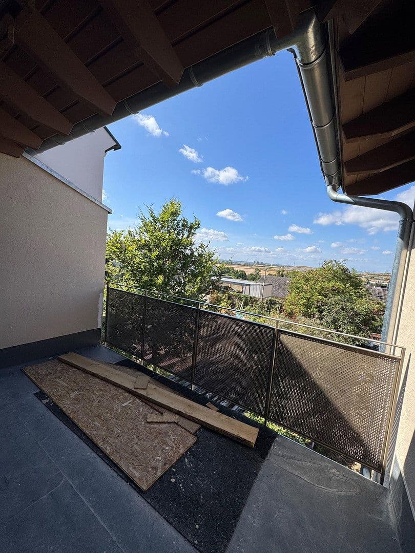 Pronájem bytu 4+1 99 m², Flörsheim, Hessen Pronájem bytu 4+1 99 m², Flörsheim, Hessen