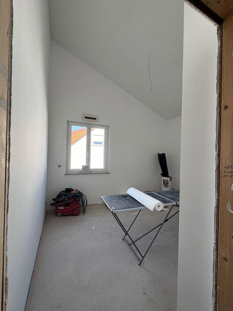 Pronájem bytu 4+1 99 m², Flörsheim, Hessen Pronájem bytu 4+1 99 m², Flörsheim, Hessen
