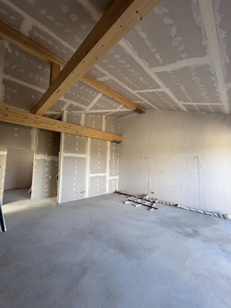 Pronájem bytu 4+1 99 m², Flörsheim, Hessen Pronájem bytu 4+1 99 m², Flörsheim, Hessen