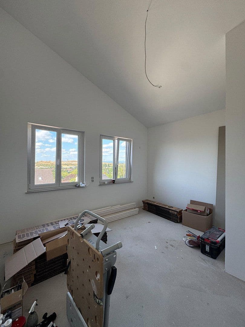 Pronájem bytu 4+1 99 m², Flörsheim, Hessen Pronájem bytu 4+1 99 m², Flörsheim, Hessen