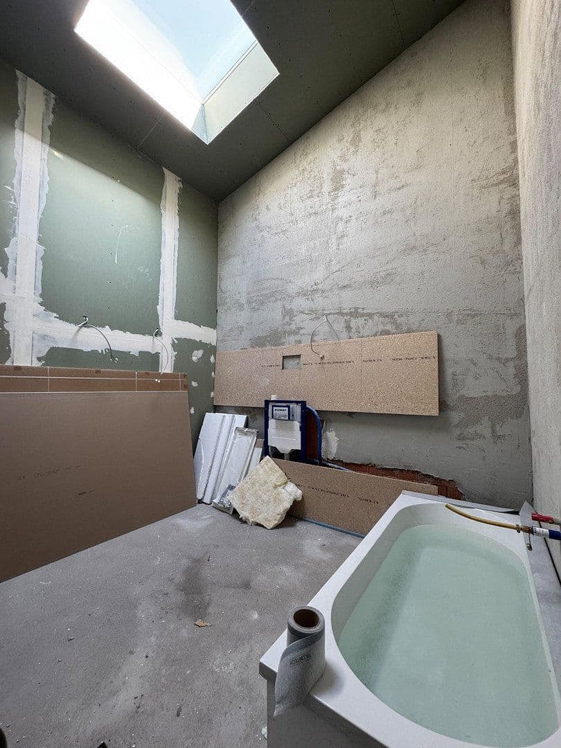 Pronájem bytu 4+1 99 m², Flörsheim, Hessen Pronájem bytu 4+1 99 m², Flörsheim, Hessen