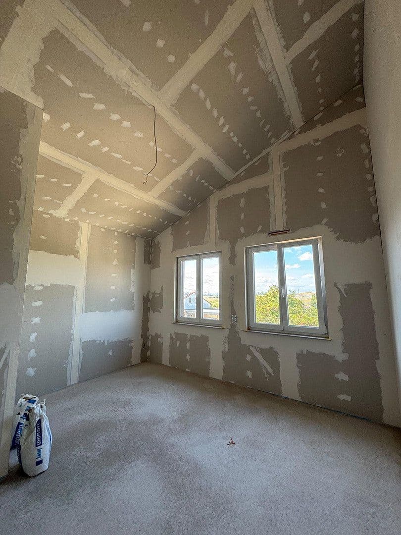 Pronájem bytu 4+1 99 m², Flörsheim, Hessen Pronájem bytu 4+1 99 m², Flörsheim, Hessen