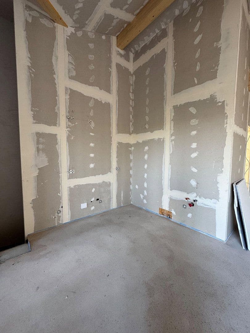 Pronájem bytu 4+1 99 m², Flörsheim, Hessen Pronájem bytu 4+1 99 m², Flörsheim, Hessen