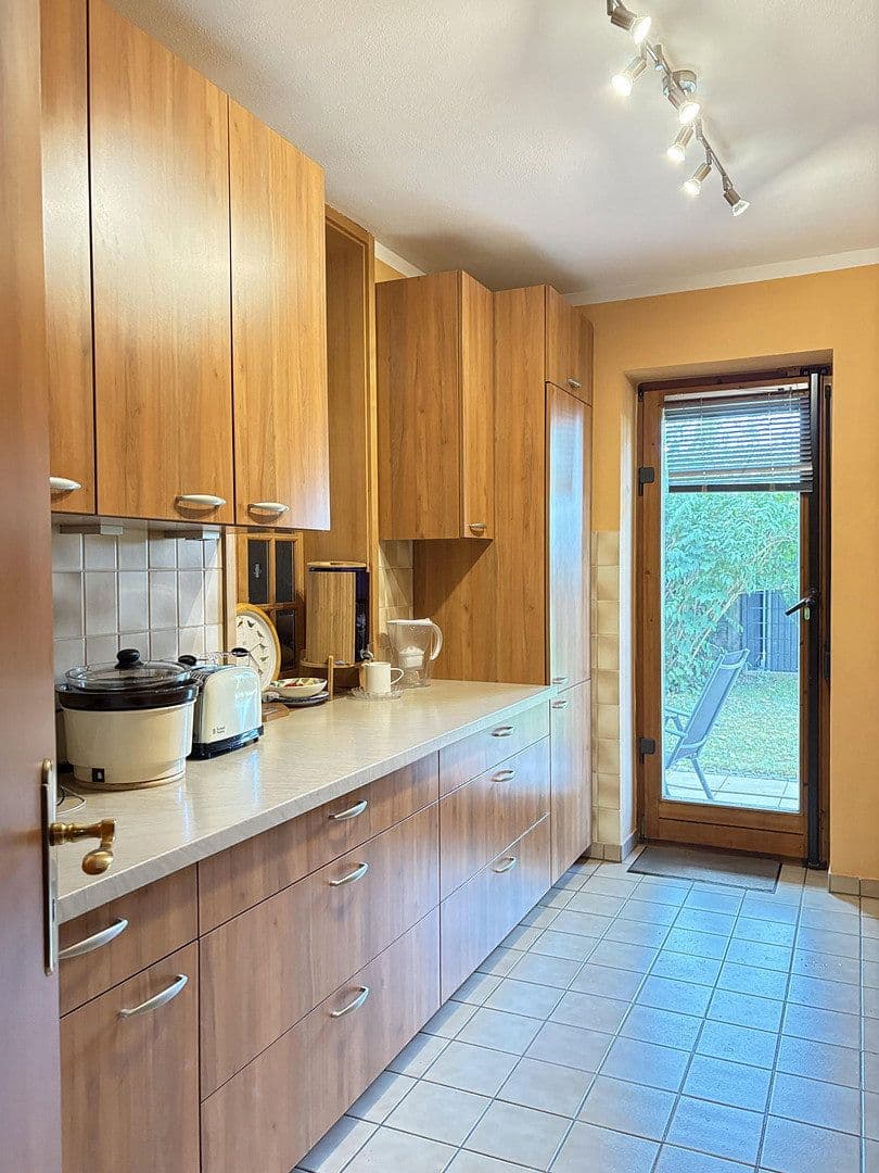 Prodej bytu 3+1 85 m², Edeltraudstr, München, Bavorsko Prodej bytu 3+1 85 m², Edeltraudstr, München, Bavorsko
