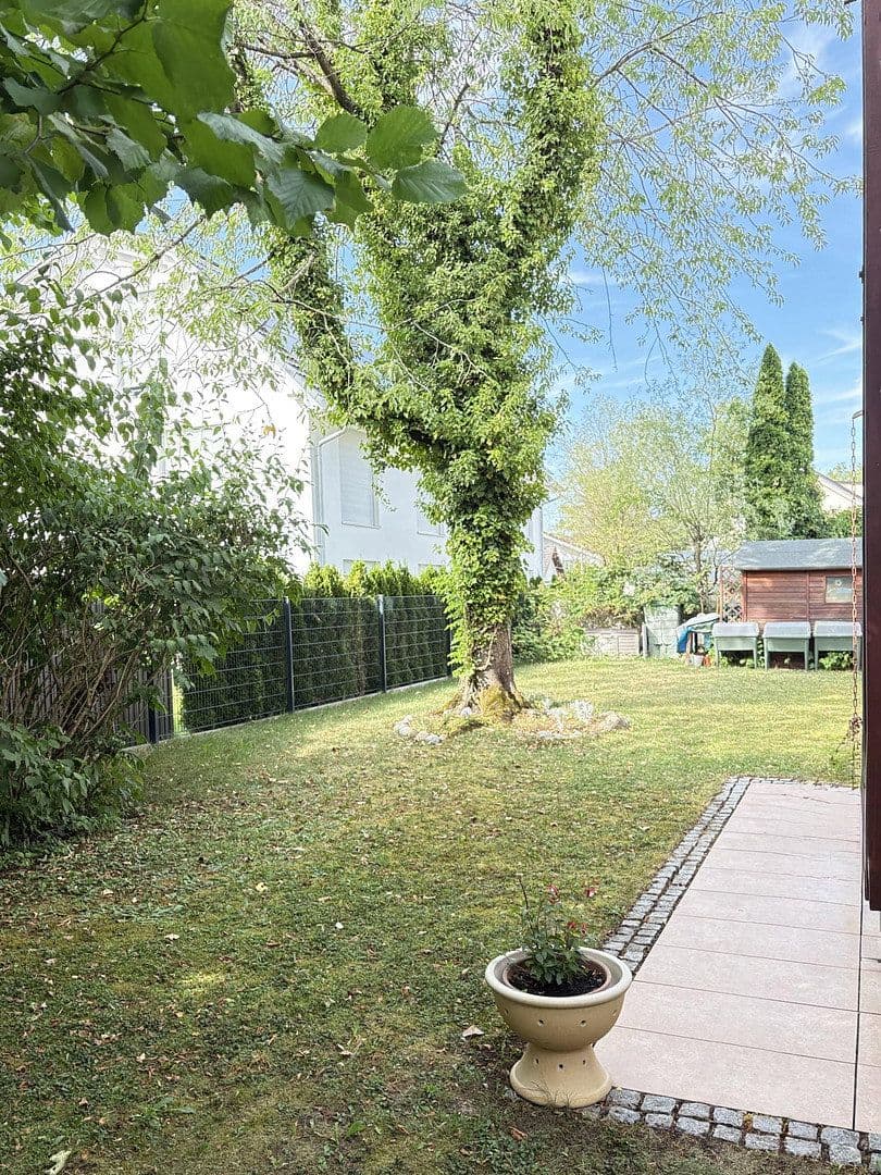 Prodej bytu 3+1 85 m², Edeltraudstr, München, Bavorsko Prodej bytu 3+1 85 m², Edeltraudstr, München, Bavorsko