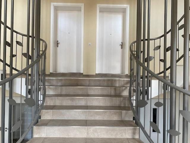 Pronájem bytu 3+1 120 m², Radebeul, Sasko Pronájem bytu 3+1 120 m², Radebeul, Sasko
