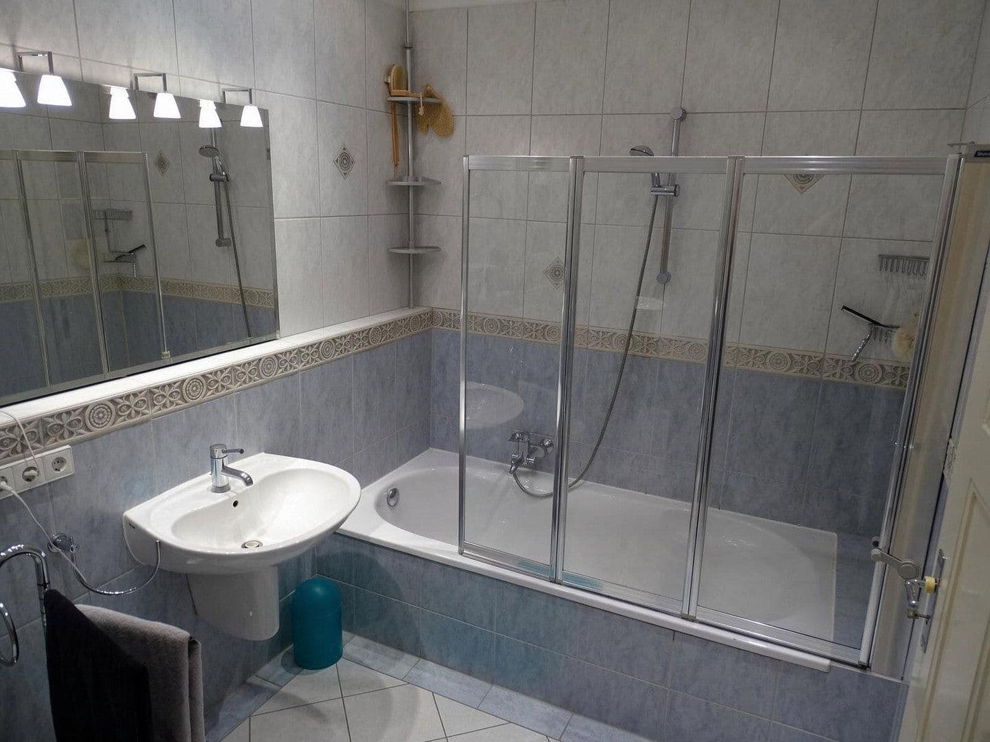 Pronájem bytu 4+1 170 m², Brunsbek, Šlesvicko-Holštýnsko Pronájem bytu 4+1 170 m², Brunsbek, Šlesvicko-Holštýnsko