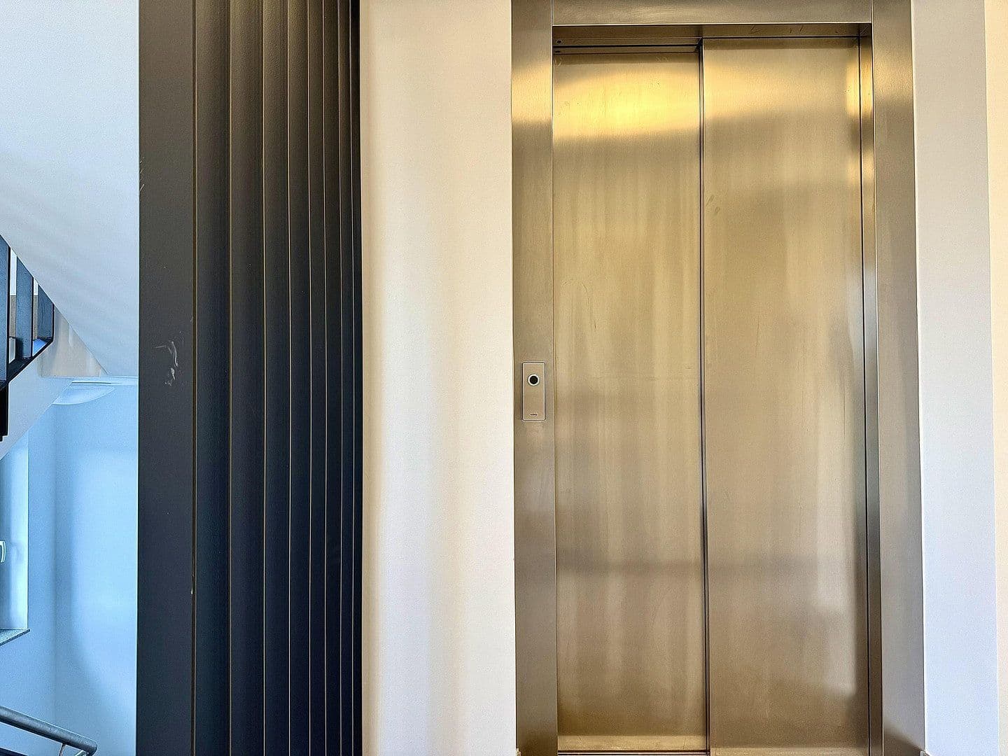 Pronájem bytu 1+1 28 m², Berlin, Berlín Pronájem bytu 1+1 28 m², Berlin, Berlín