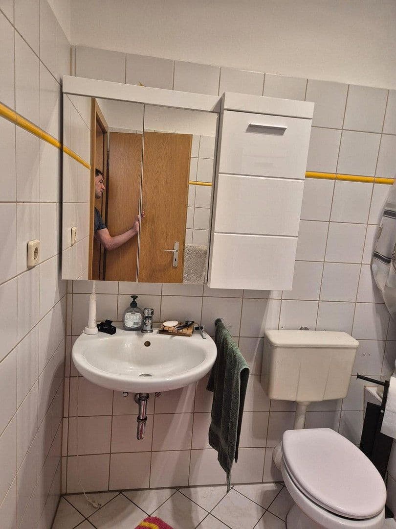 Pronájem bytu 1+kk 46 m², Lessingstr. 18, Halle, Sasko-Anhaltsko Pronájem bytu 1+kk 46 m², Lessingstr. 18, Halle, Sasko-Anhaltsko