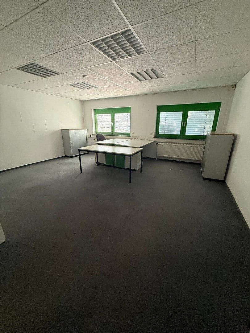 Pronájem kanceláře 400 m², Hohendorfer Marke 1, Meziboř, Sasko-Anhaltsko Pronájem kanceláře 400 m², Hohendorfer Marke 1, Meziboř, Sasko-Anhaltsko
