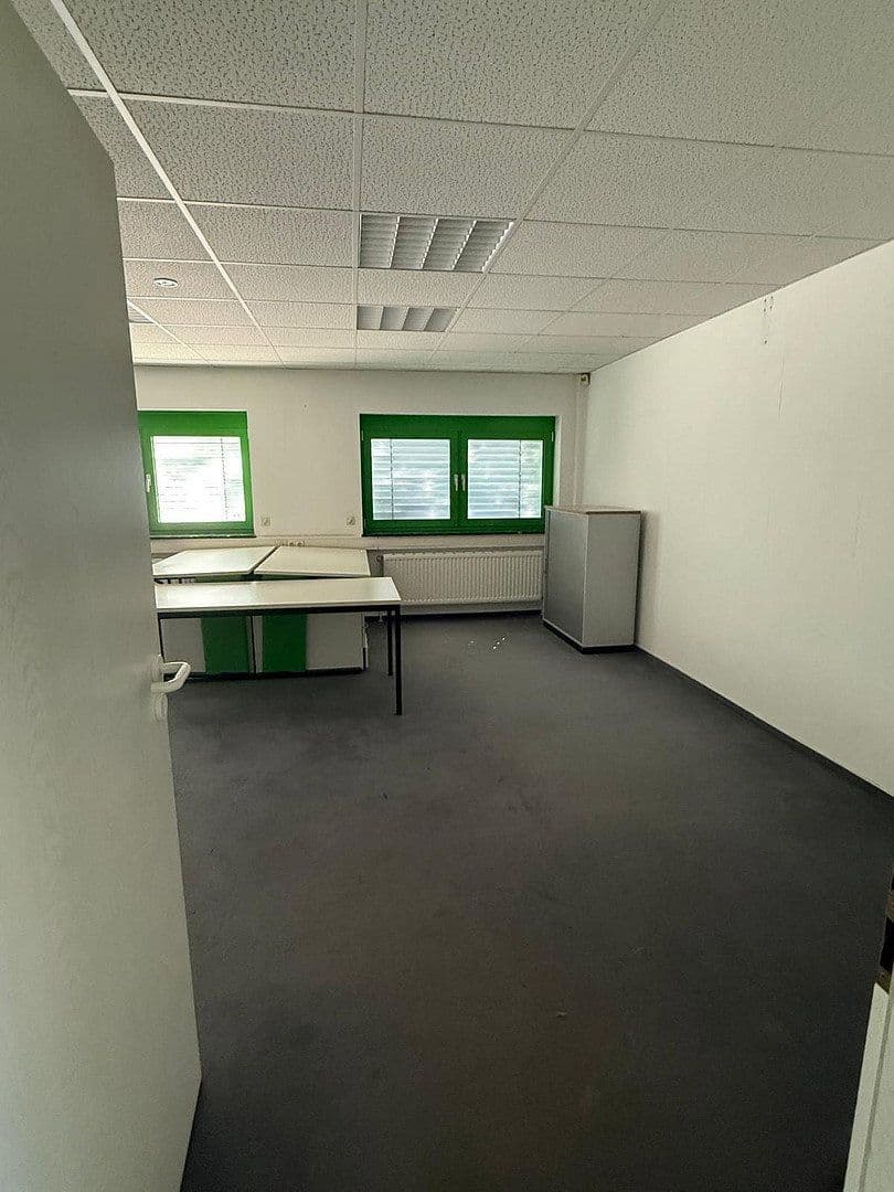 Pronájem kanceláře 400 m², Hohendorfer Marke 1, Meziboř, Sasko-Anhaltsko Pronájem kanceláře 400 m², Hohendorfer Marke 1, Meziboř, Sasko-Anhaltsko