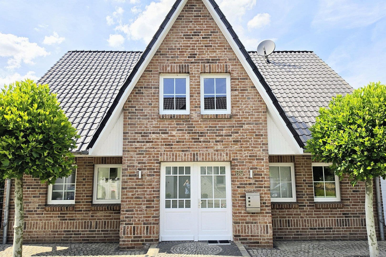 Prodej domu 179 m², pozemek 450 m², Am Schleitershof 65, Krefeld, Severní Porýní-Vestfálsko Prodej domu 179 m², pozemek 450 m², Am Schleitershof 65, Krefeld, Severní Porýní-Vestfálsko
