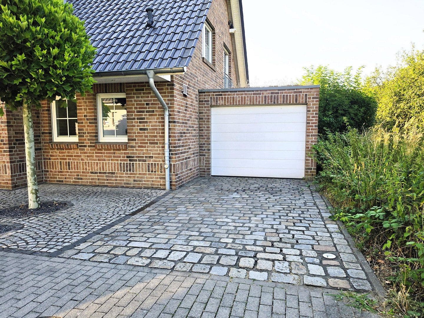 Prodej domu 179 m², pozemek 450 m², Am Schleitershof 65, Krefeld, Severní Porýní-Vestfálsko Prodej domu 179 m², pozemek 450 m², Am Schleitershof 65, Krefeld, Severní Porýní-Vestfálsko