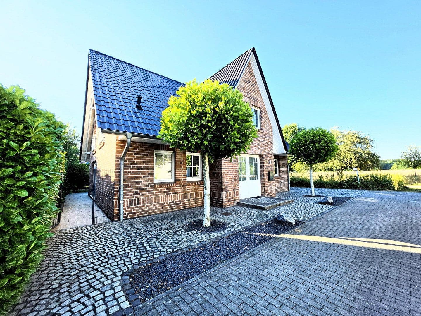 Prodej domu 179 m², pozemek 450 m², Am Schleitershof 65, Krefeld, Severní Porýní-Vestfálsko Prodej domu 179 m², pozemek 450 m², Am Schleitershof 65, Krefeld, Severní Porýní-Vestfálsko