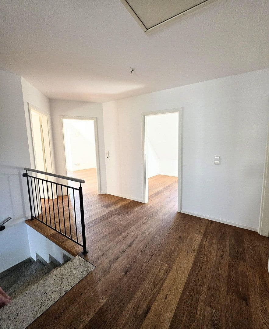 Prodej domu 179 m², pozemek 450 m², Am Schleitershof 65, Krefeld, Severní Porýní-Vestfálsko Prodej domu 179 m², pozemek 450 m², Am Schleitershof 65, Krefeld, Severní Porýní-Vestfálsko