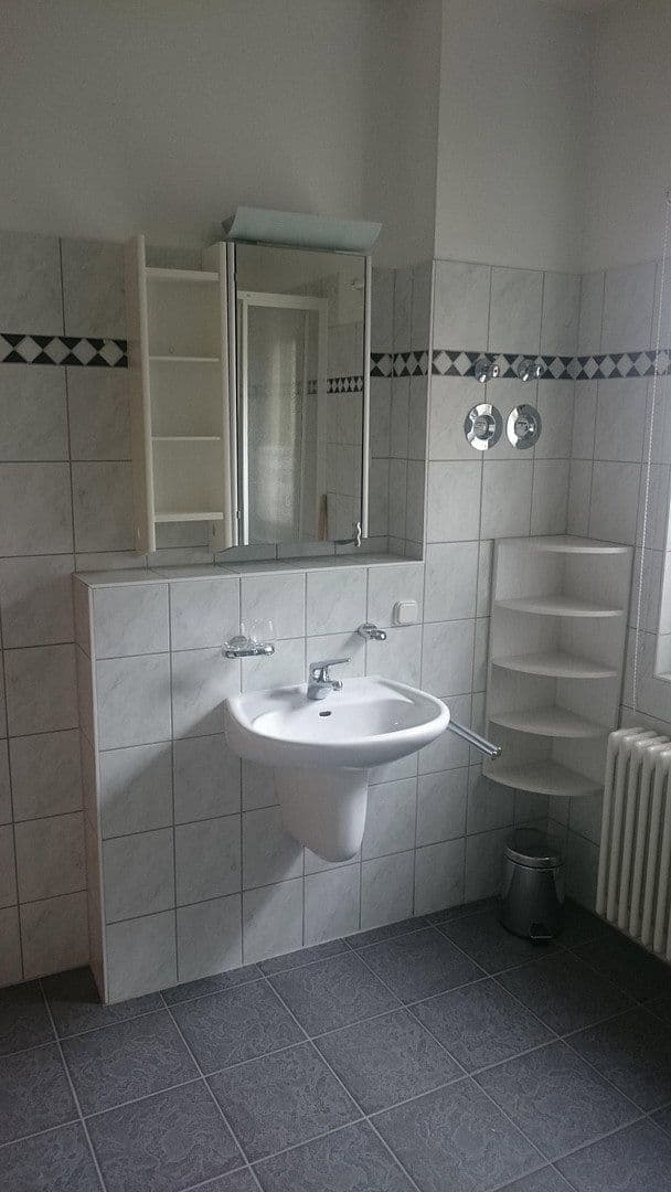 Pronájem bytu 1+1 35 m², Eichrodter Weg 1a, Eisenach, Durynsko Pronájem bytu 1+1 35 m², Eichrodter Weg 1a, Eisenach, Durynsko