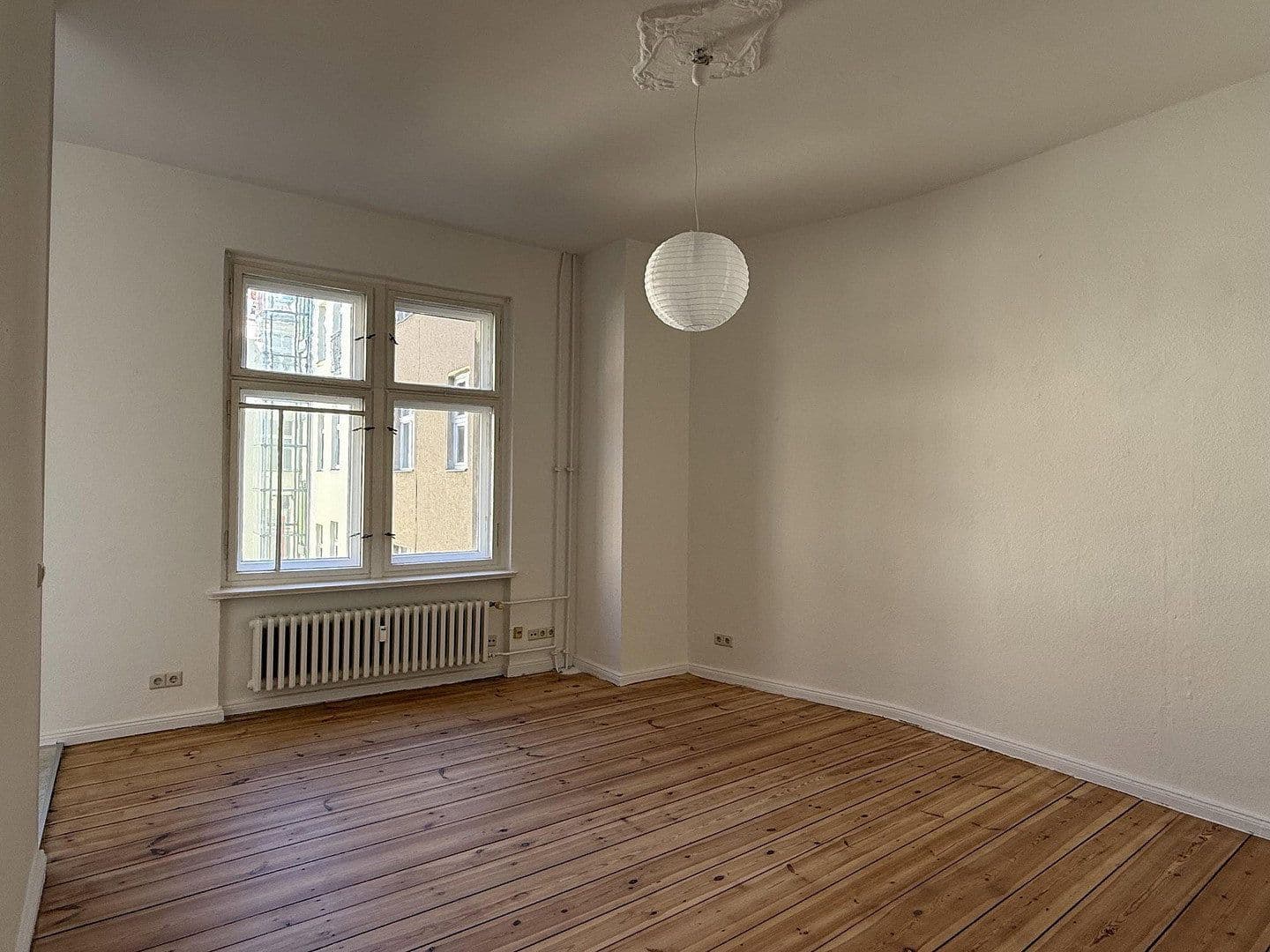 Prodej bytu 1+1 36 m², Mindener Straße 3, Berlin, Berlín Prodej bytu 1+1 36 m², Mindener Straße 3, Berlin, Berlín