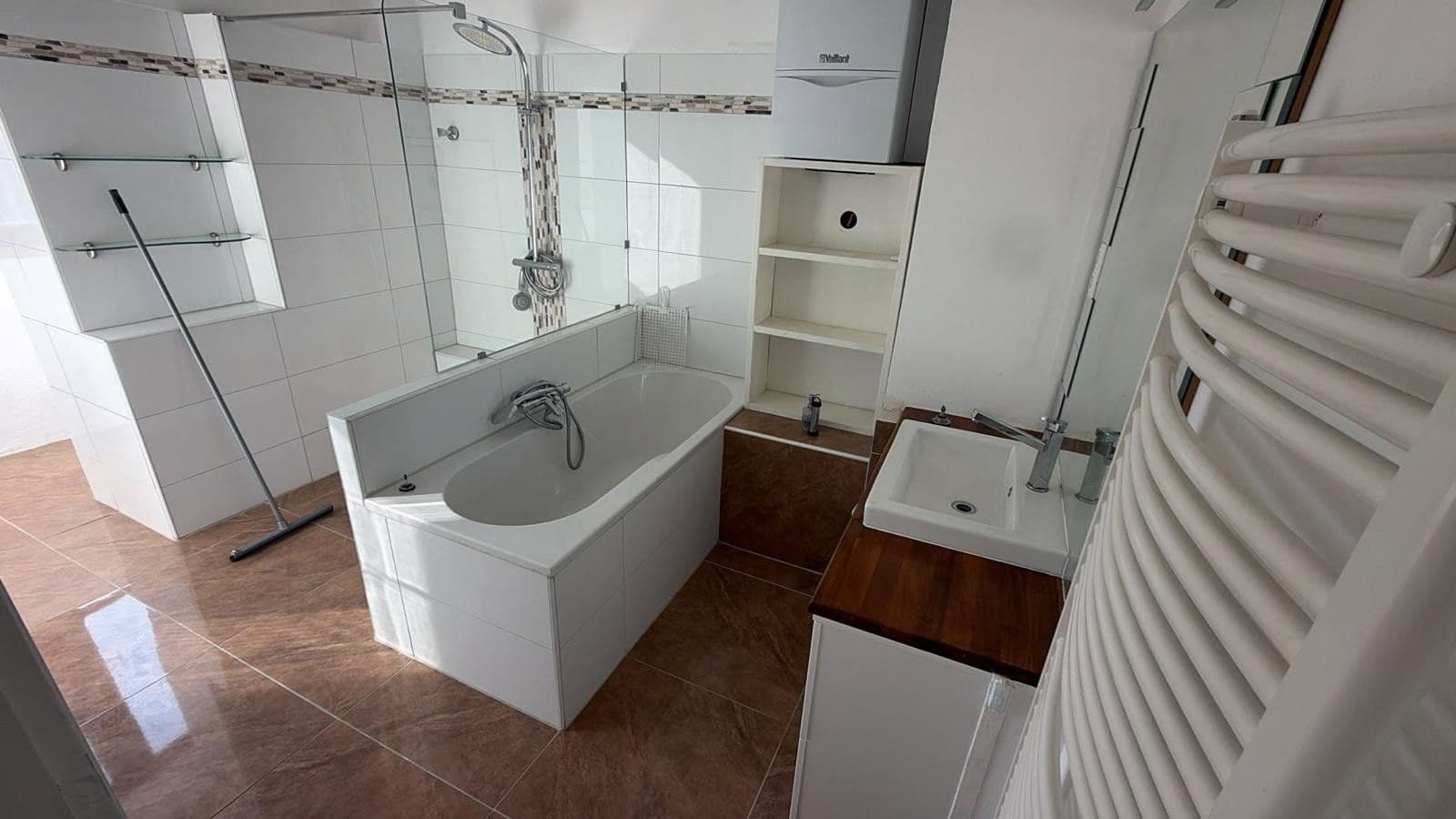 Pronájem bytu 3+kk 100 m², Geigerstraße 9, Pforzheim, Bádensko-Württembersko Pronájem bytu 3+kk 100 m², Geigerstraße 9, Pforzheim, Bádensko-Württembersko